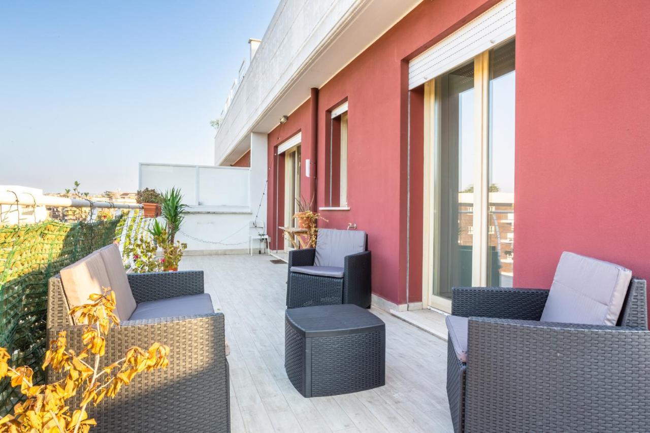 Apartament Urban Retreat -Private Parking+Terrace Rzym Zewnętrze zdjęcie