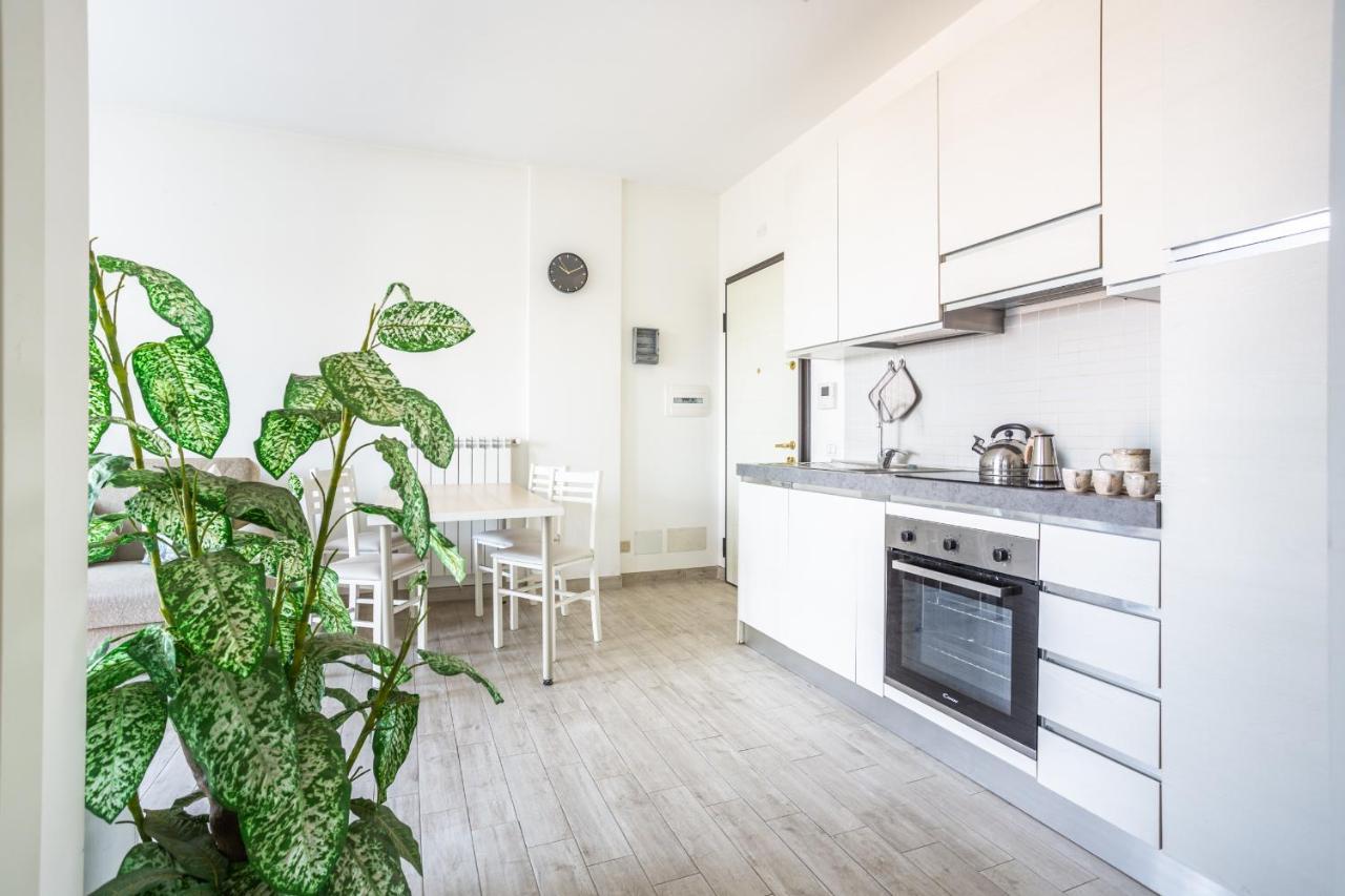Apartament Urban Retreat -Private Parking+Terrace Rzym Zewnętrze zdjęcie
